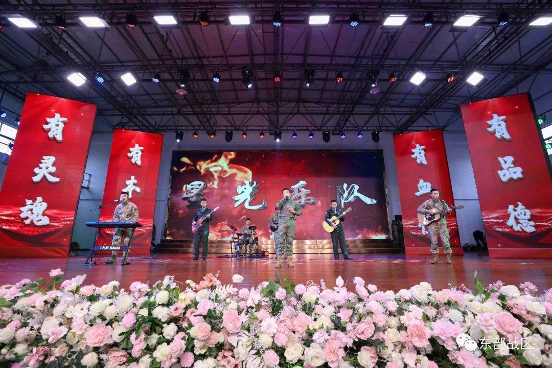 Doinb迎来五赛季出色发挥，日本队观众热烈欢呼！